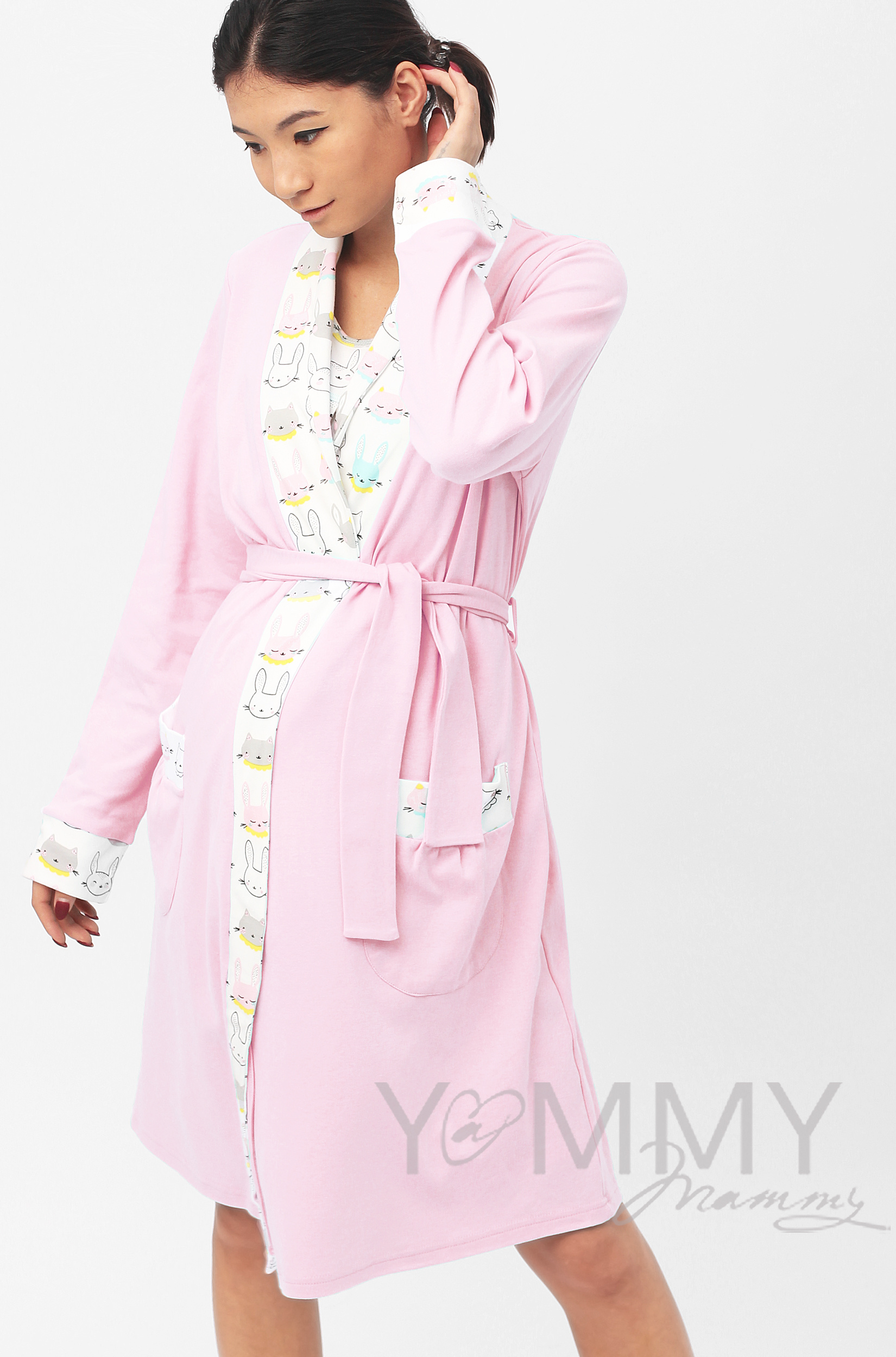 Комплект халат с сорочкой розовый с принтом котики/зайчики