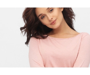 Акция распродажи на одежду для беременных и кормящих