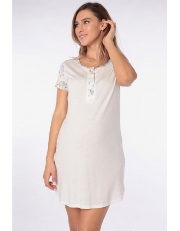 Ночная сорочка на пуговицах, цветы